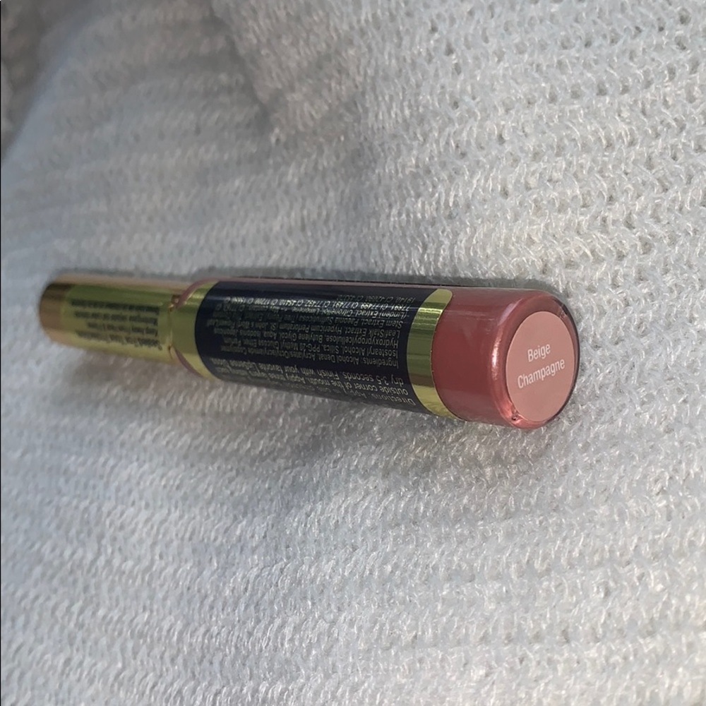 LipSense - Picture 3 of 3